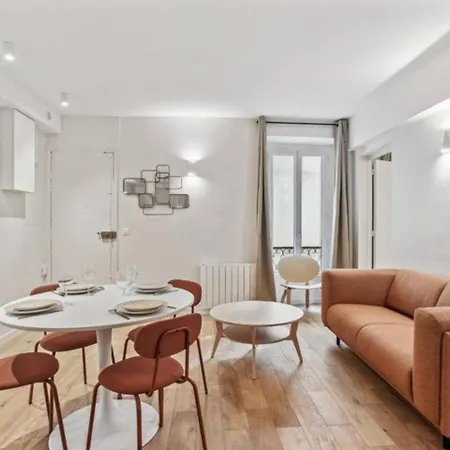 Superbe 3 Pieces 75010 * 파리